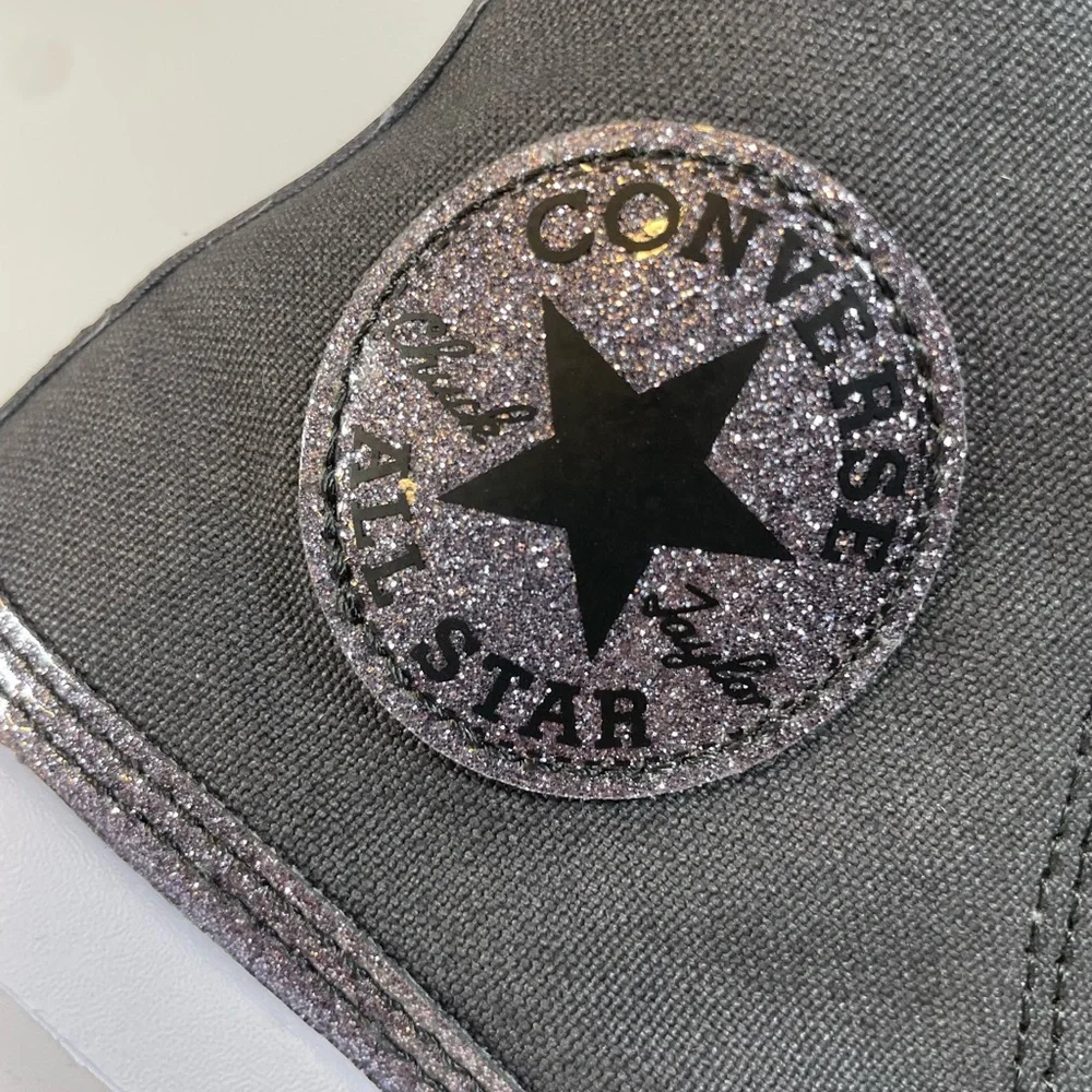 Converse Glitter Patch High-Tops Gray/White Kids Size 6 – Brand‎ New with Box